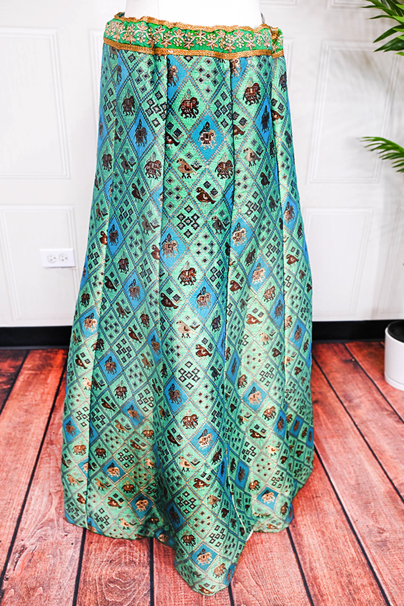 Banarasi Pink Dupatta and Teal and Sea green dupatta Brocade Lehenga Choli - Image 2