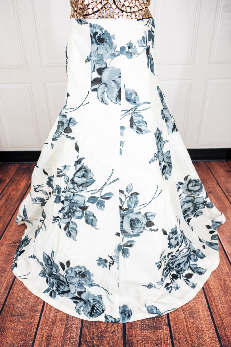 Black and White Lehenga Choli - Image 2