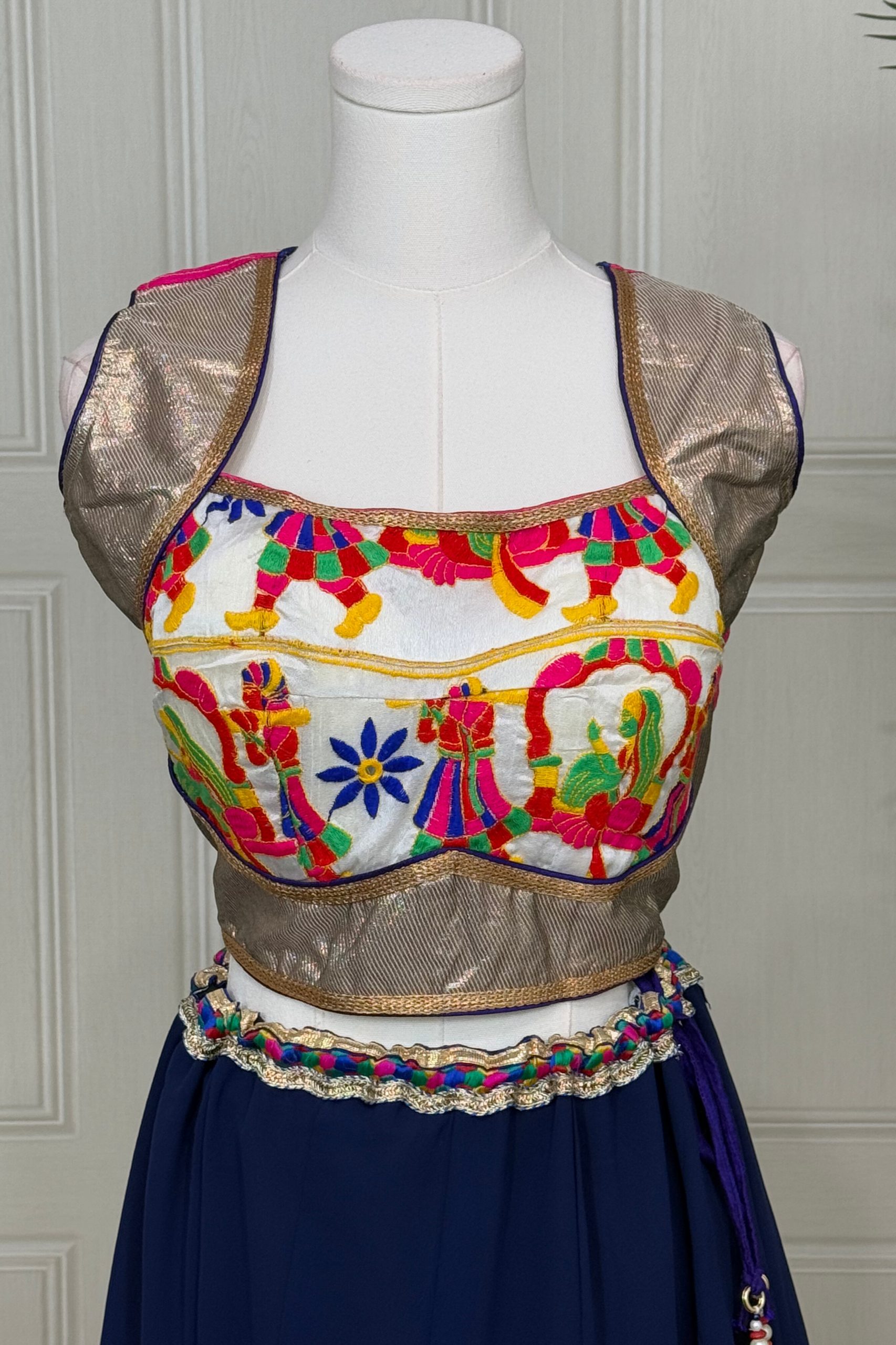 Gamthi Chaniya Choli - Image 2