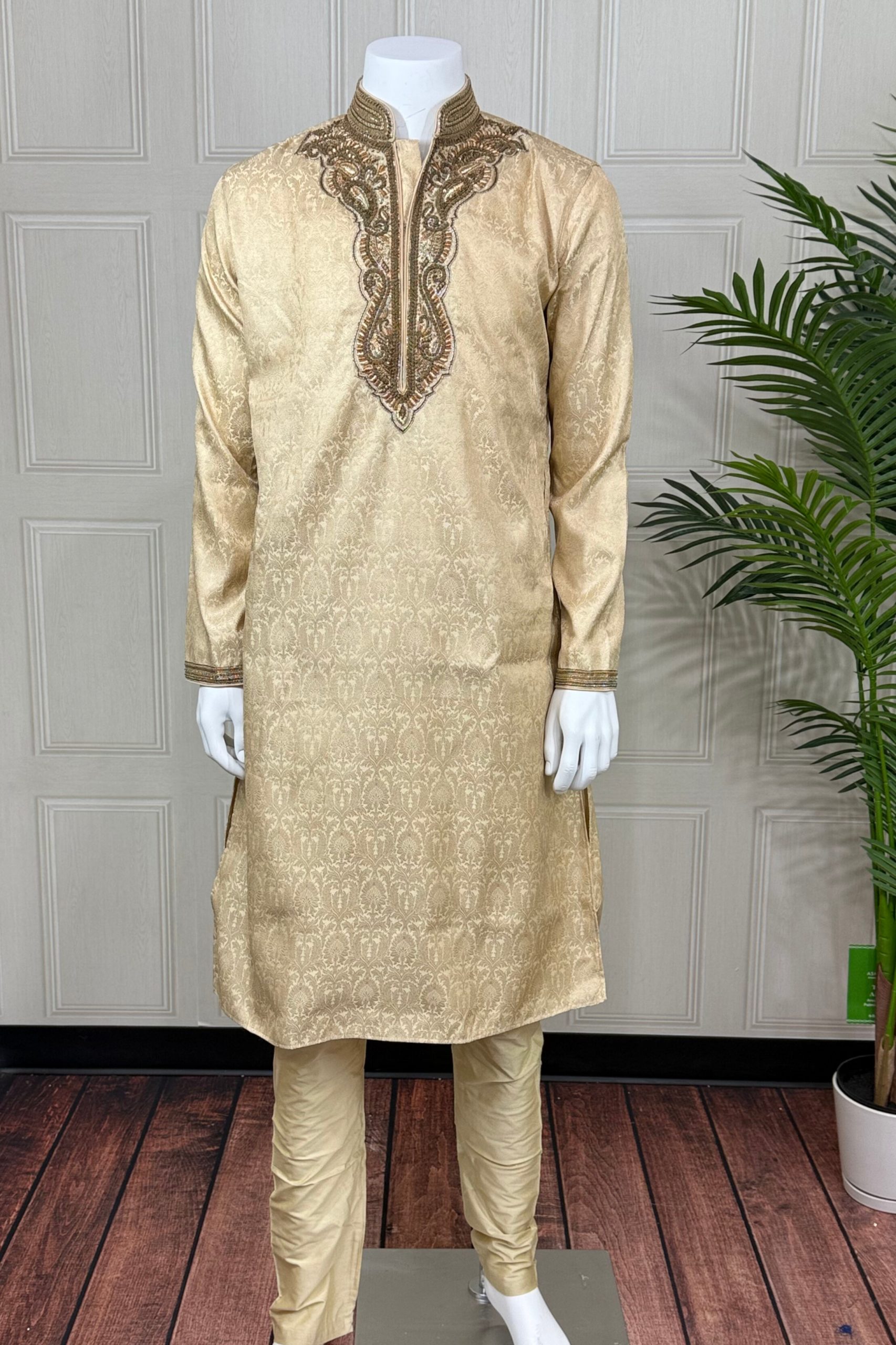 Sunehri Kurta Set