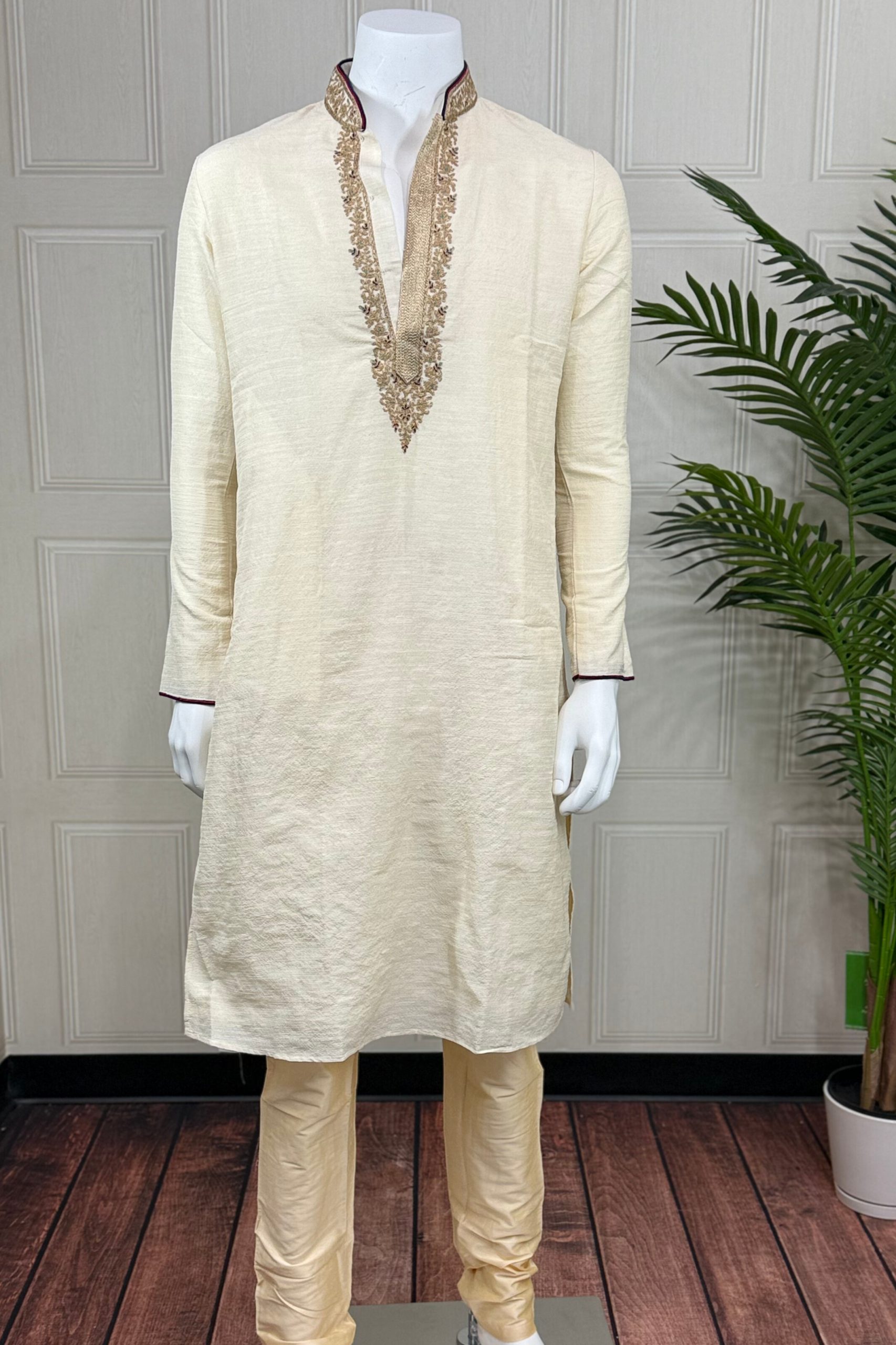Ivory Ember Kurta Set