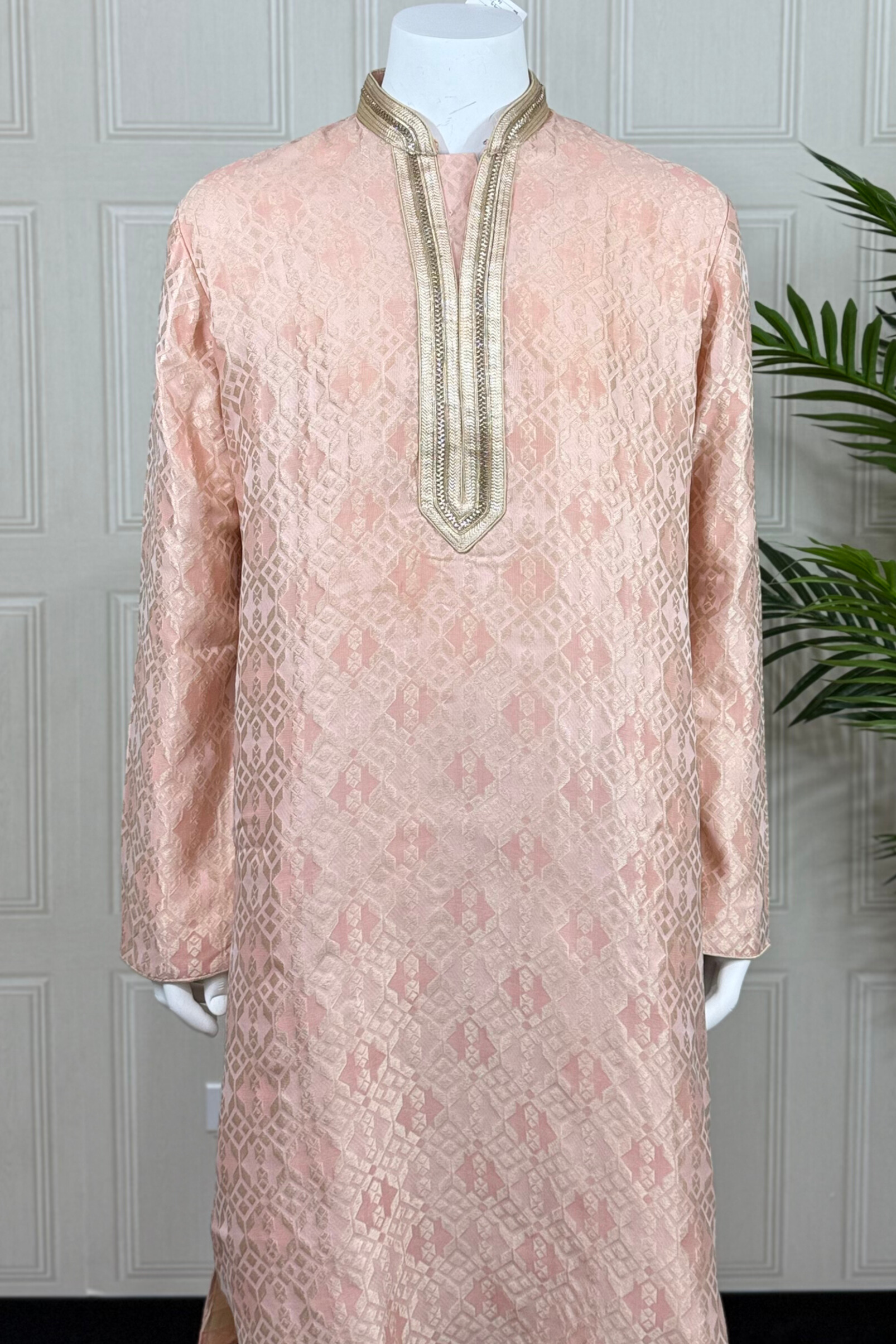 Rosette Classic Kurta Set - Image 2